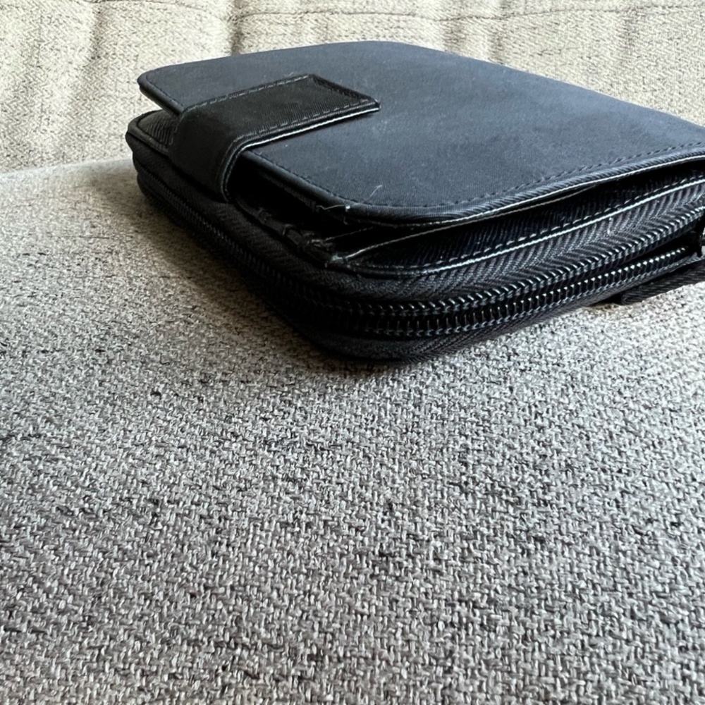 Prada Tessuto Nylon Black vintage 2005 Compact Wallet - Picture 12 of 15